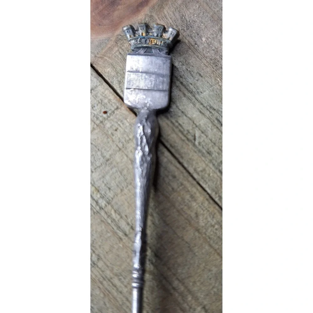 Vintage‎ Bethune France Souvenir Collector Spoon Engraved Crest Mural Crown